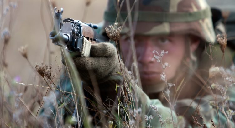 Serbian Army Soldier M-70AB2 ,military exercise Odlucan Odgovor 2009, Serbia, Pesterska visoravan, Oktobar 2009 © www.dimitrijeostojic.com